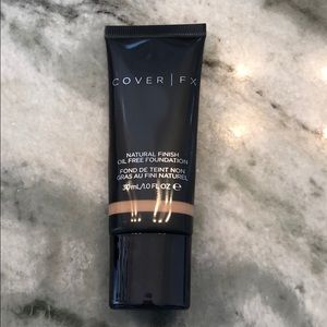 Cover FX foundation